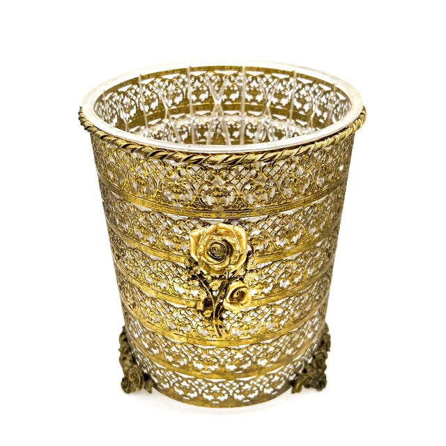 Vintage Brass Filigree Wastebasket With Rose Motif & Acrylic Liner – Hollywood Regency / Romantic For Sale - Image 10 of 14
