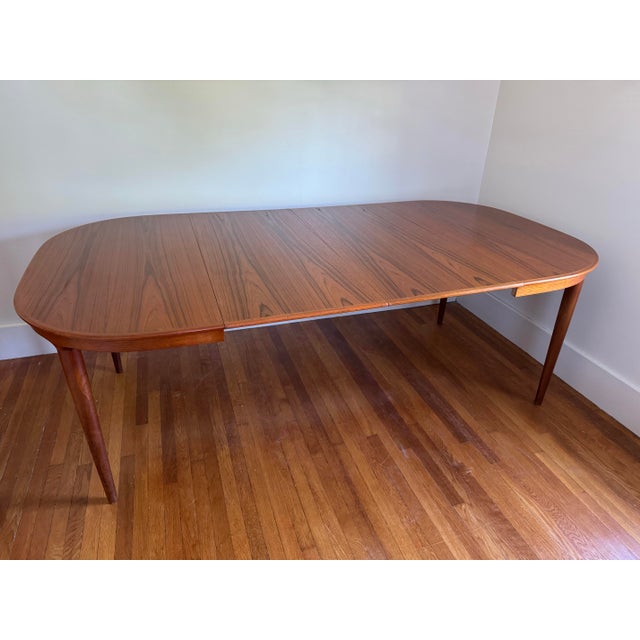 1960s Moreddi Danish Modern Teak Expandable Dining Table For Sale In Philadelphia - Image 6 of 12
