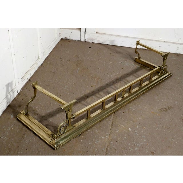 Large Victorian Art Nouveau Brass Fender, 1880s For Sale - Image 4 of 7