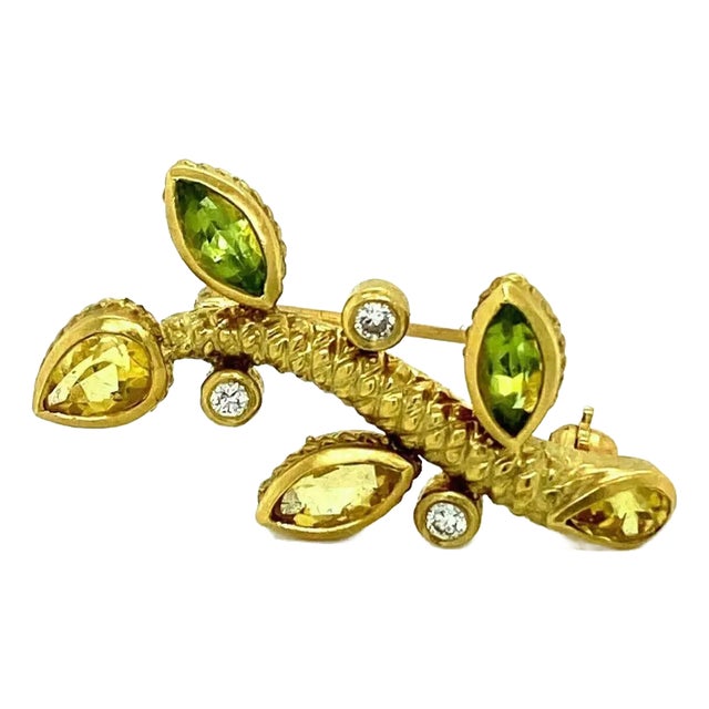Judith Ripka Diamond & Gems 18k Yellow Gold Leaf Stem Brooch For Sale