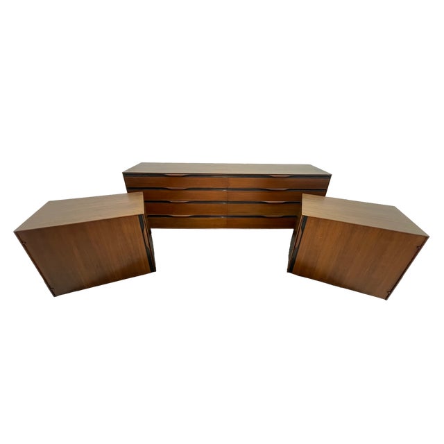 John Kapel for Glenn of California 7 Ft Walnut Dresser, Circa 1960s For Sale - Image 13 of 14