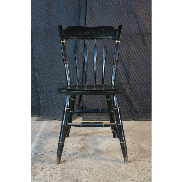Attributed Vintage S. Bent & Bros Colonial Windsor Thumb Back Black Maple Side Chair For Sale - Image 6 of 14