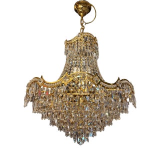 Large Hollywood Regency Crystal Chandelier, Italy, 1965-1975 For Sale