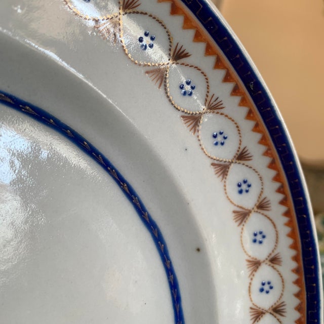 Late 18th Century Chinese Export Porcelain Plate, Blue and White For Sale - Image 5 of 9