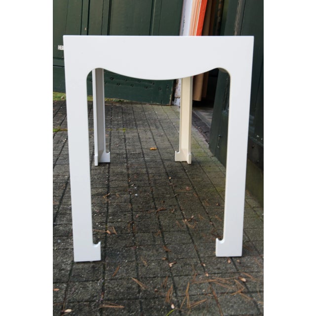 Modern White Lacquer Console For Sale In New York - Image 6 of 10