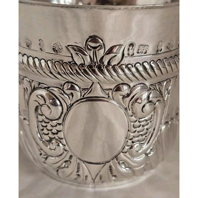 Antique Queen Anne Britannia Silver Porringer with 1709 Half Crown, 1709 For Sale - Image 15 of 18