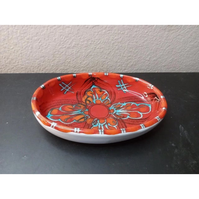 1980s Hand Painted Ceramic Trinket Holder Made in Italy For Sale In Dallas - Image 6 of 6