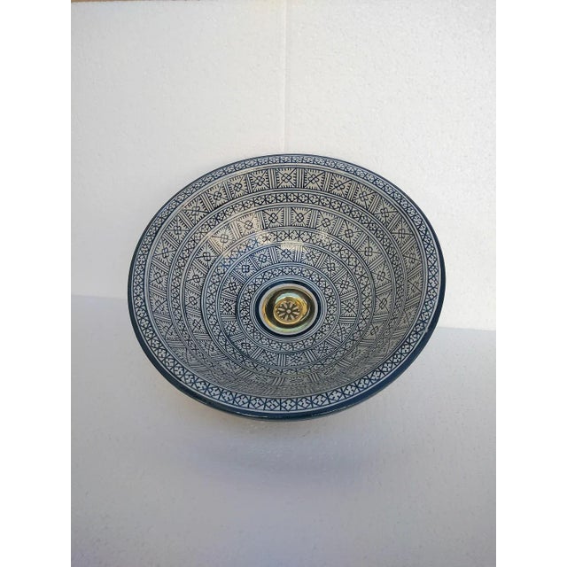 White Contemporary Ceramic Hand-Paint Bowl Sink Basin For Sale - Image 8 of 8