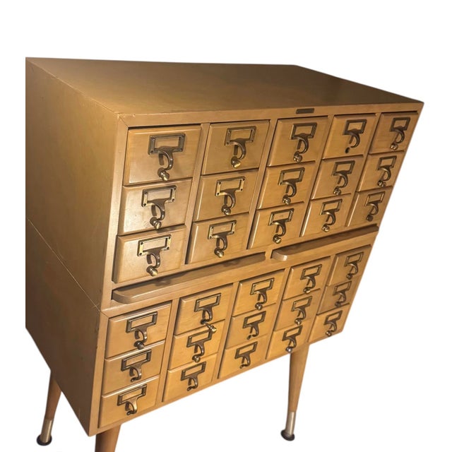 Traditional 1950s Library Card Catalog Standard Wood Products Corp. Library Division, New York For Sale - Image 3 of 6