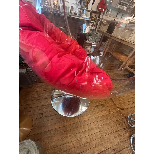 1970s Hanging Acrylic Bubble Chair in the Manner of Eero Aarnio For Sale - Image 5 of 12