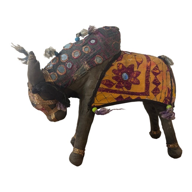 Vintage Rajasthani Embroidered Bull Folk Art Figure, India, Anglo Raj Decor For Sale