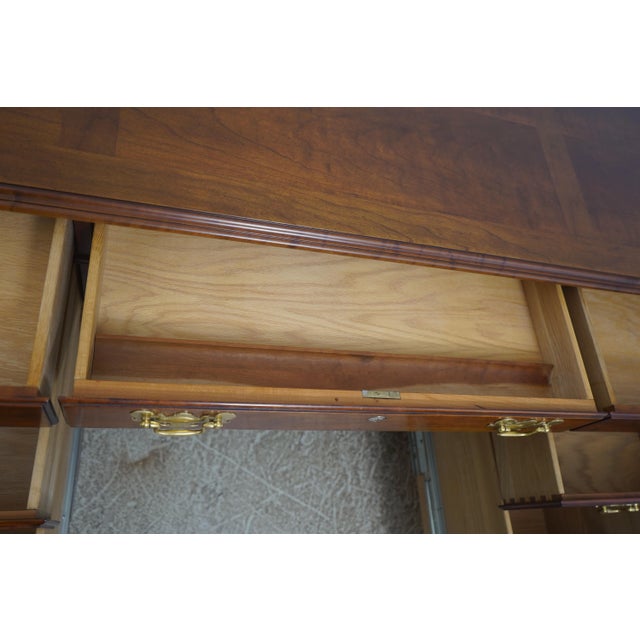 1980s Statton Large Kneehole Cherry Executive Desk For Sale - Image 5 of 18