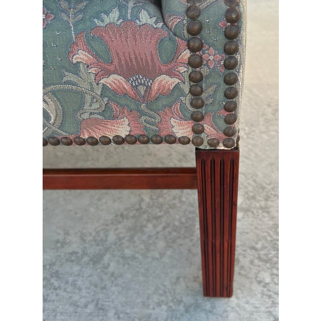 William Morris - Style Fabric Mid Century Chinese Chippendale Camelback Settee Sofa Couch Georgian Design For Sale In Salt Lake City - Image 6 of 18