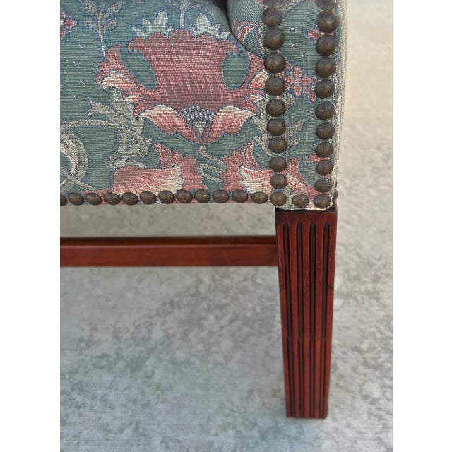 William Morris - Style Fabric Mid Century Down Chinese Chippendale Camelback Settee Sofa Couch Georgian Design For Sale In Salt Lake City - Image 6 of 18
