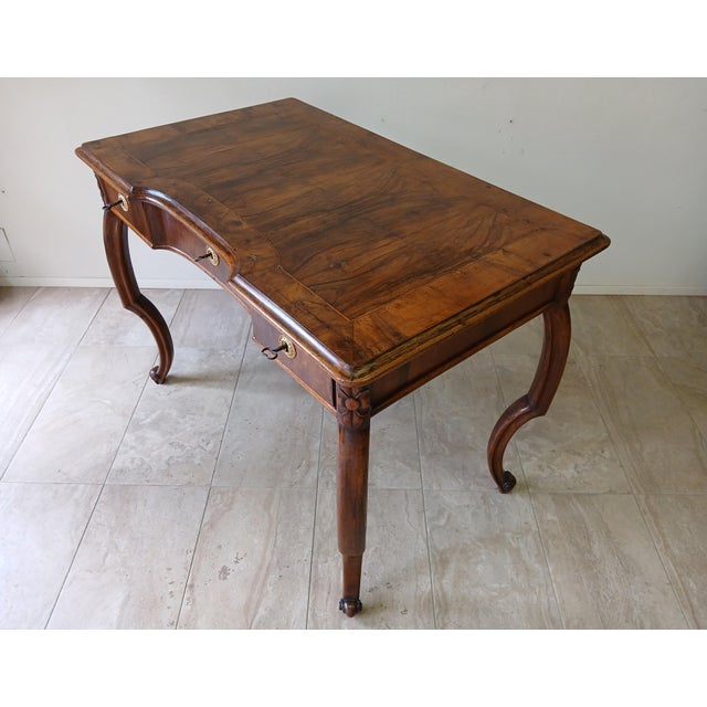 Antique Desk in Walnut, 1800s For Sale - Image 18 of 18