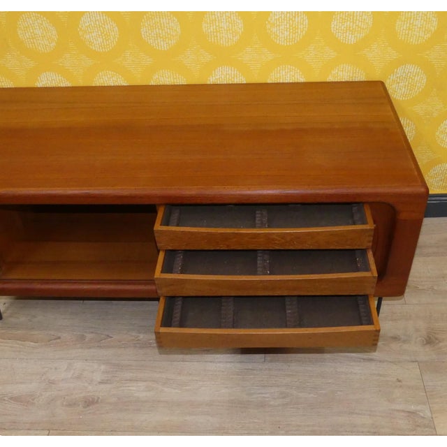 Dyrlund Lowboard Teak TV Sideboard from Dyrlund, 1970s For Sale - Image 4 of 14