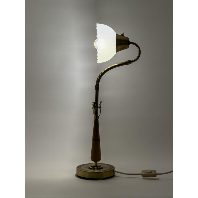 Swedish Modern Model 607 Table Lamp from A.B. Armaturhantverk, 1940 For Sale - Image 6 of 8