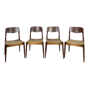 Mid 20th Century Mid-Century Modern Walnut Dining Chairs - Set of 4