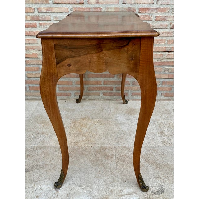 1930s French Louis XV Style Walnut Writing Table With Three Drawers For Sale - Image 6 of 10