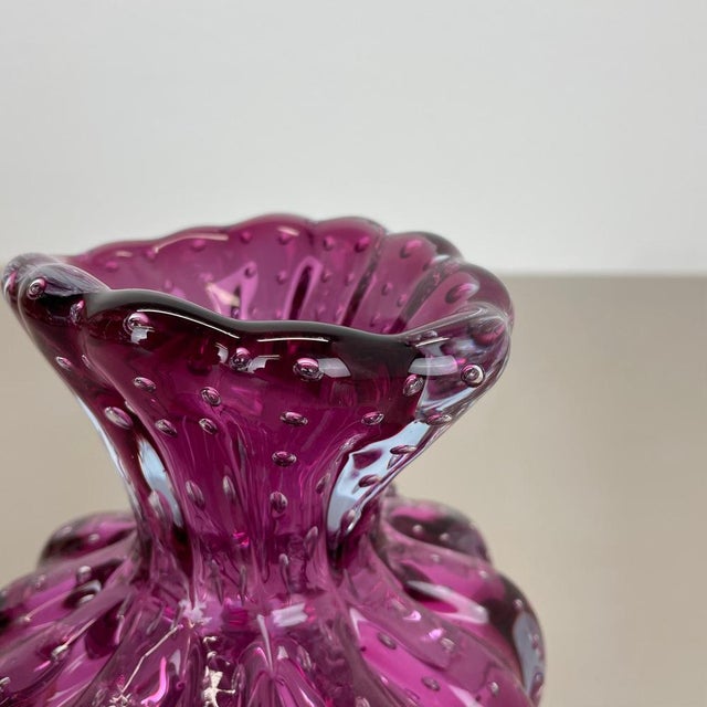 Cordonato Doro Vase in Pink Murano Glass attributed to Barovier and Toso, Italy, 1970s For Sale - Image 11 of 18