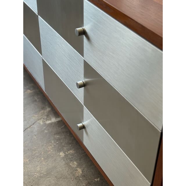 1980s Post Modern Mahogany & Aluminum 6 Drawer Dresser For Sale - Image 17 of 17