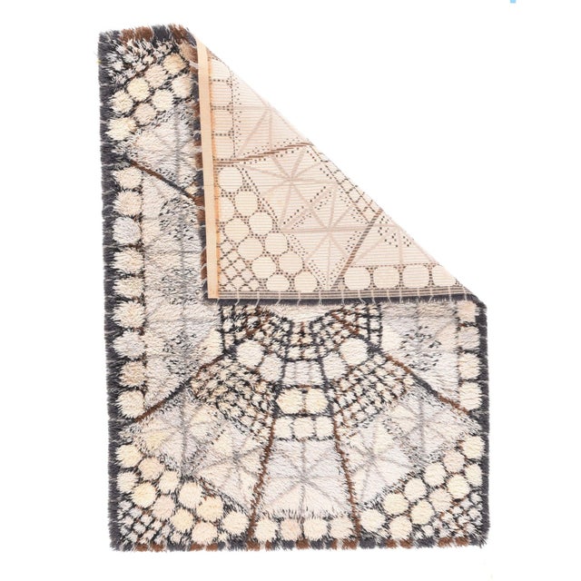 Art Deco Fine Vintage Swedish Rug/Carpet, Hand Knotted, Circa 1950's, Size 4' X 5'8" For Sale - Image 3 of 4