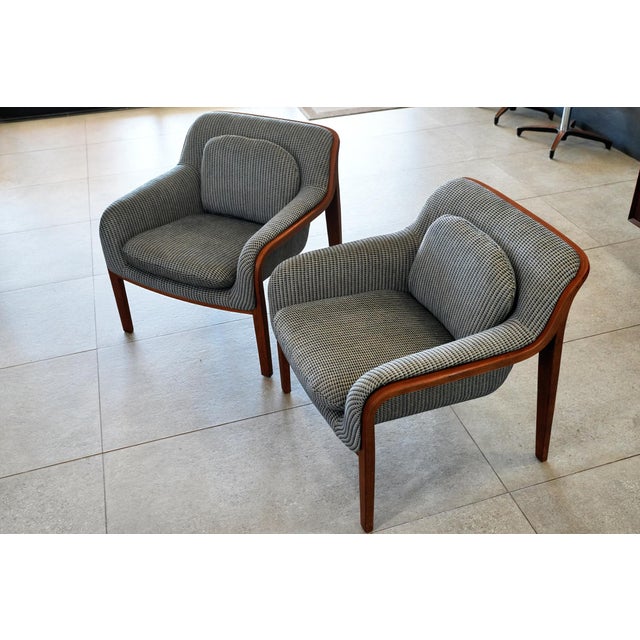 Textile Pair of Bill Stephens Knoll Model 1315 Lounge Chairs | Newly Upholstered in Rare Nos Vintage Knoll Kampala Fabric For Sale - Image 7 of 14
