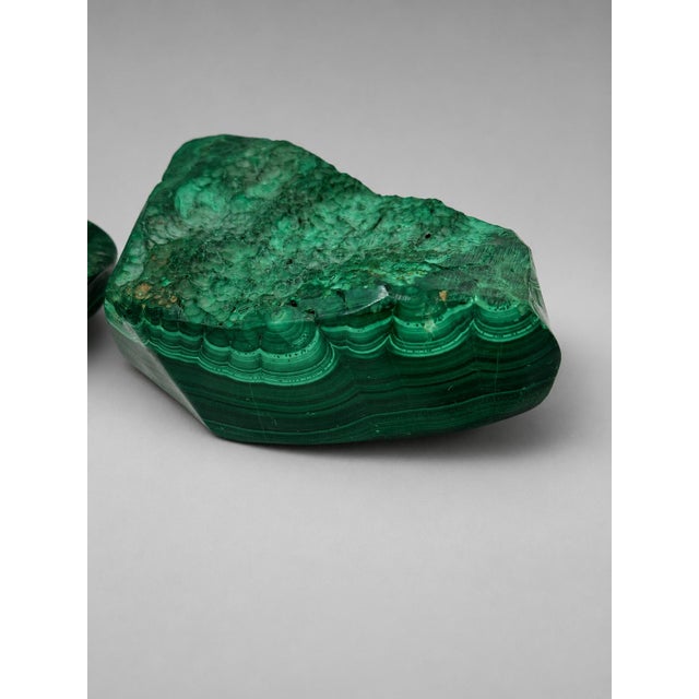 Mid-Century Modern Pair of Carved and Polished Malachite Vide-Poches, or Ash Trays Circa 1960 For Sale - Image 3 of 8