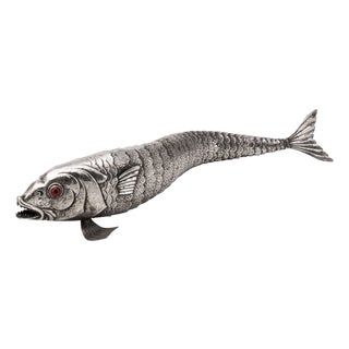 Vintage Mexican Novelty Articulated Fish in Alpaca Silver, 1950s For Sale