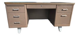 Example of Cole Steel Tanker Desks