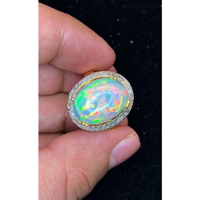 Bochic “Orient” Natural Diamond & Fire Opal Ring Set In 18K Gold For Sale In New York - Image 6 of 12