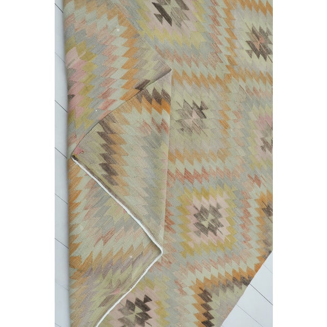 Mid 20th Century Vintage Turkish Kilim Rug-5′8″ × 10′ For Sale - Image 12 of 13