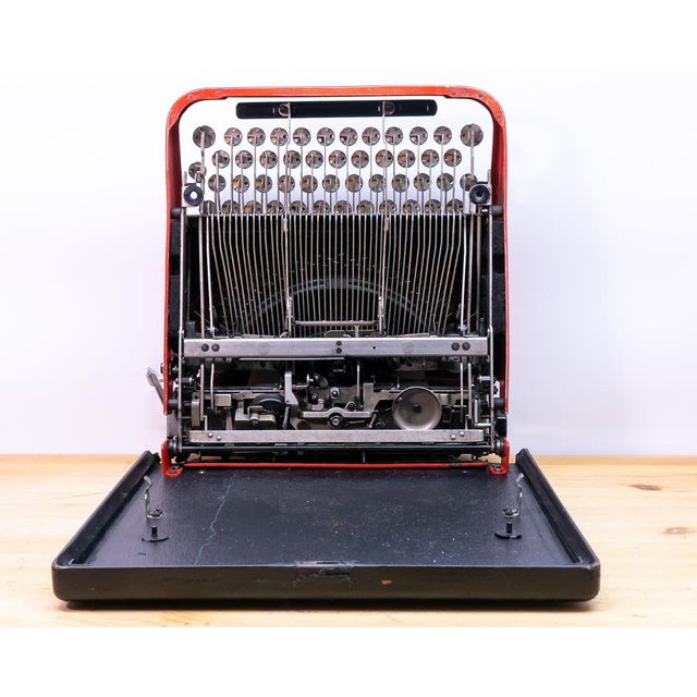 Olivetti Ico MP1 Typewriter, 1936 For Sale - Image 13 of 18