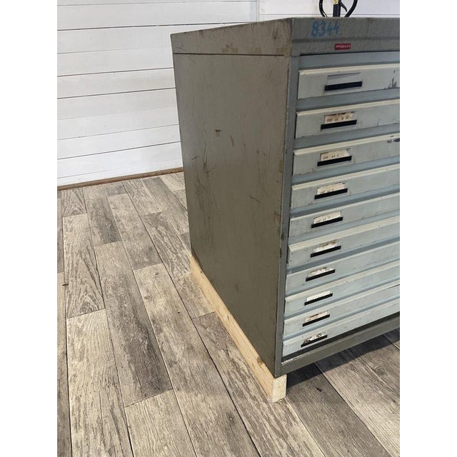 Vintage Commode in Iron, 1970 For Sale - Image 3 of 7
