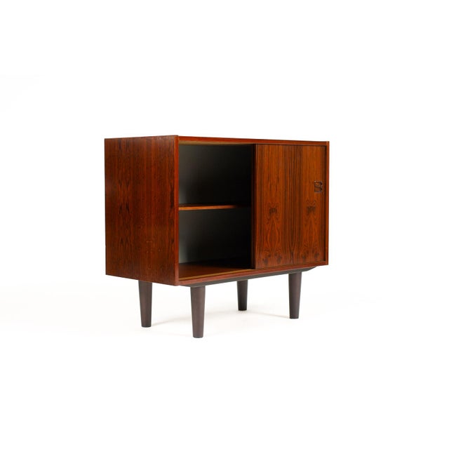 1960s Danish Modern Mid Century Compact Rosewood Credenza Sideboard — Sliding Doors For Sale - Image 4 of 7