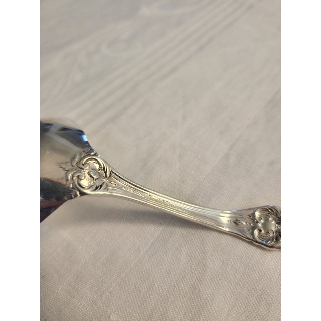 American Early 20th Century Sterling Silver Reed & Barton "Francis 1" Gravy Ladle 6 7/8in For Sale - Image 3 of 3