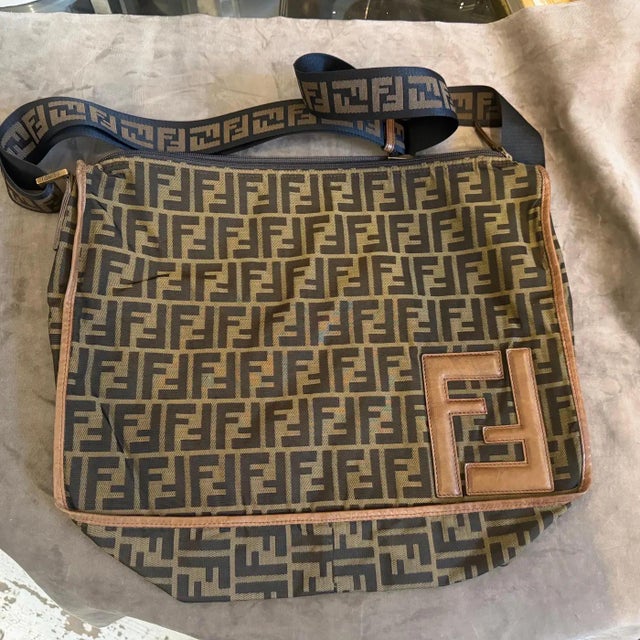 Textile A Iconic 1980s Zucca Monogram Canvas Messenger Bag by Fendi For Sale - Image 7 of 16