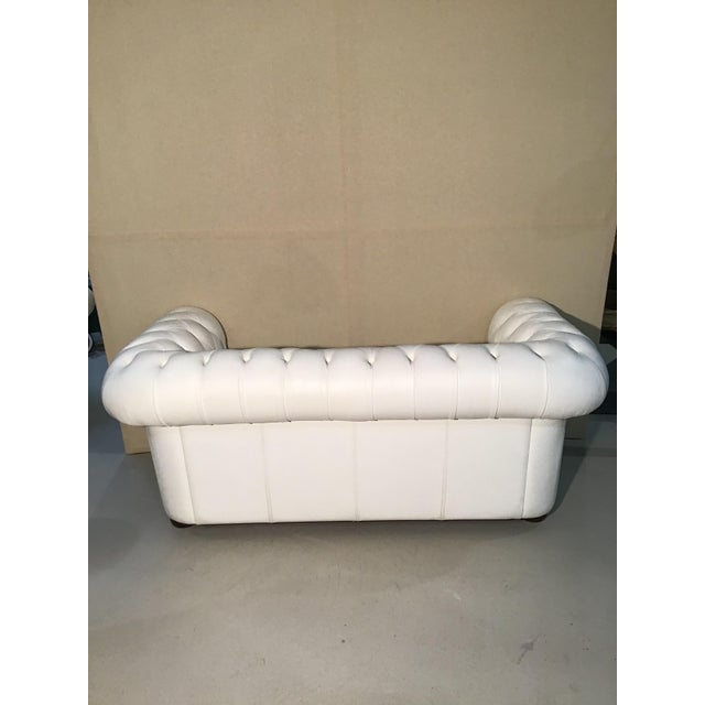 Italian Chesterfield Style Sofa in Leather, 1980s For Sale - Image 3 of 14