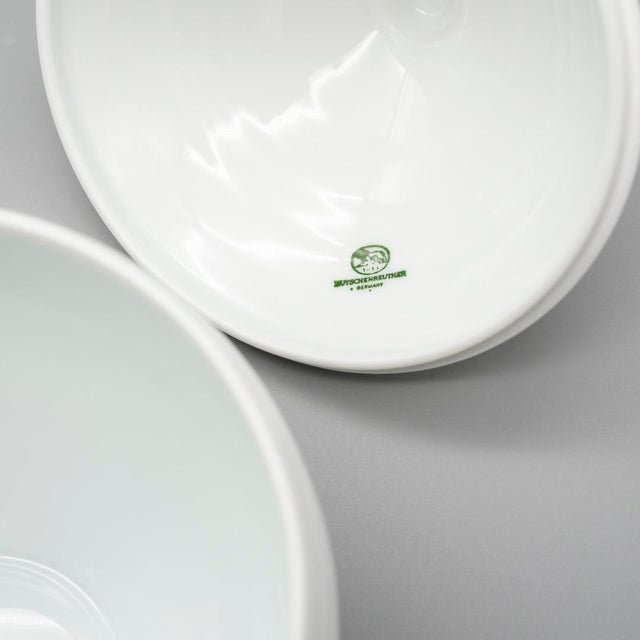 White Bisque Porcelain Lidded Box Hans Achtziger for Hutschenreuther, 1970s For Sale - Image 8 of 11