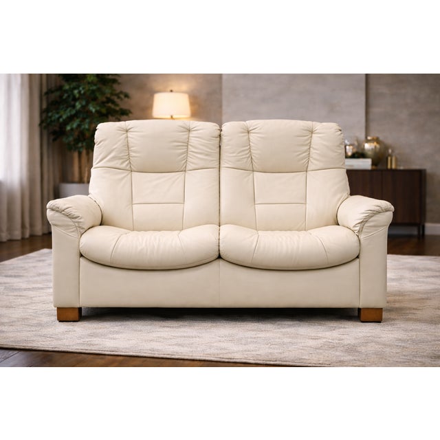 Modern Leather Sofa with Folding Backrest, 1990s For Sale - Image 6 of 6