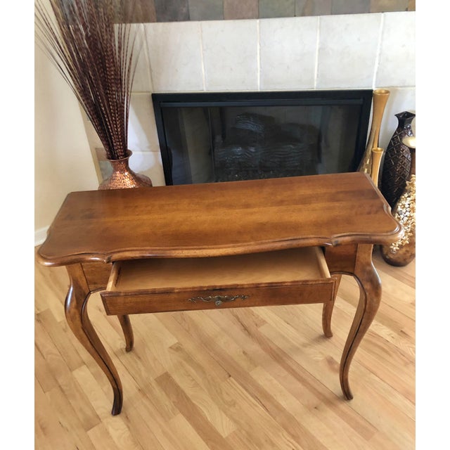 Charmingly Sophisticated Ethan Allen Solid Maple Console Table