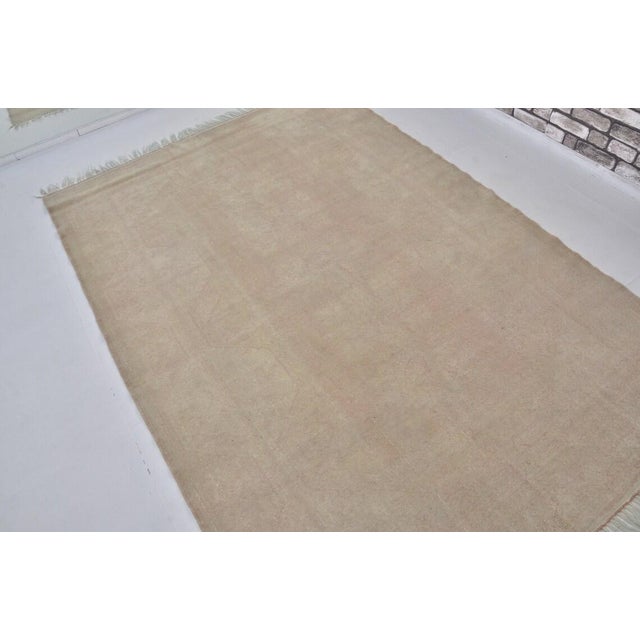 1940s 1940s Oversize Oushak Floral Handknotted Rug For Sale - Image 5 of 10