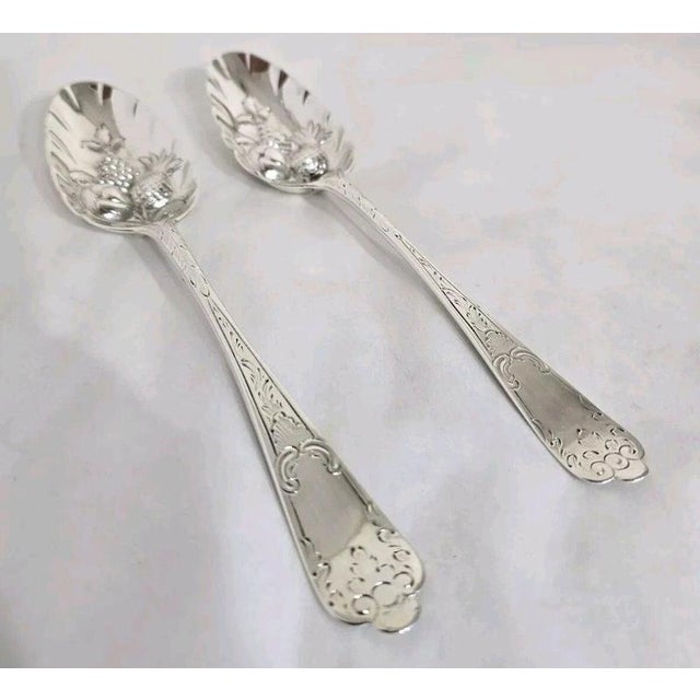 Georgian Sterling Silver Fruit Serving Spoons, London, 1737 & 1763, Set of 2 For Sale - Image 4 of 18