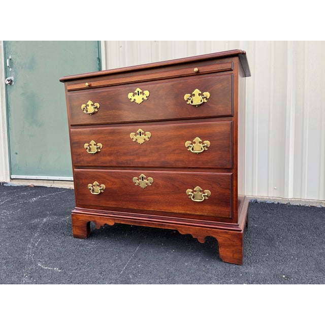 Brown 1970s Statton Trutype Cherry Chippendale Bachelor Chest Nightstand With Pullout Table For Sale - Image 8 of 12