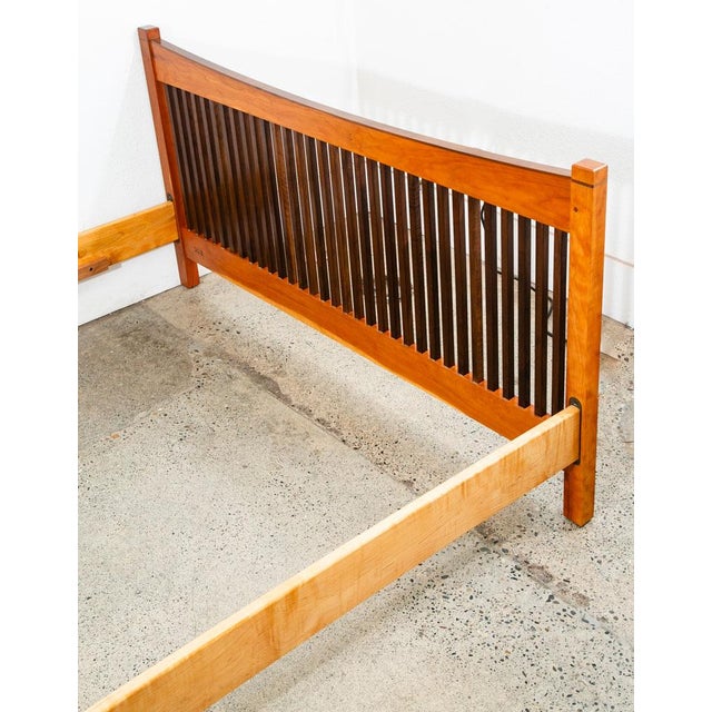 1960s 1960s Mid Century Modern Headboard Bed Frame Stickley Queen Sz Walnut Cherry Vintage For Sale - Image 5 of 12