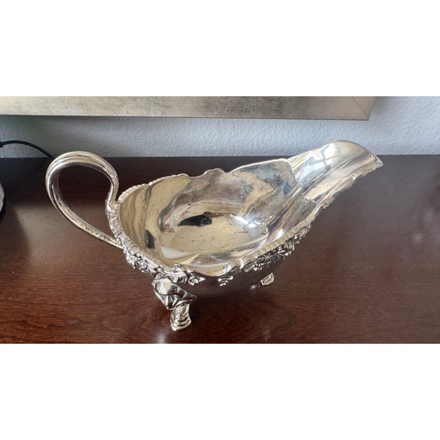 1970s Vintage Godinger Silver-Plated Ornate Gravy Boat For Sale - Image 5 of 10