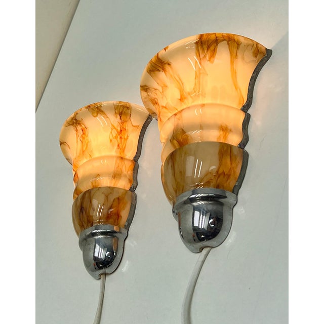 Tan Art Deco Amber Acrylic Glass Marble Pattern Wall Lights, 1960s, Set of 2 For Sale - Image 8 of 9