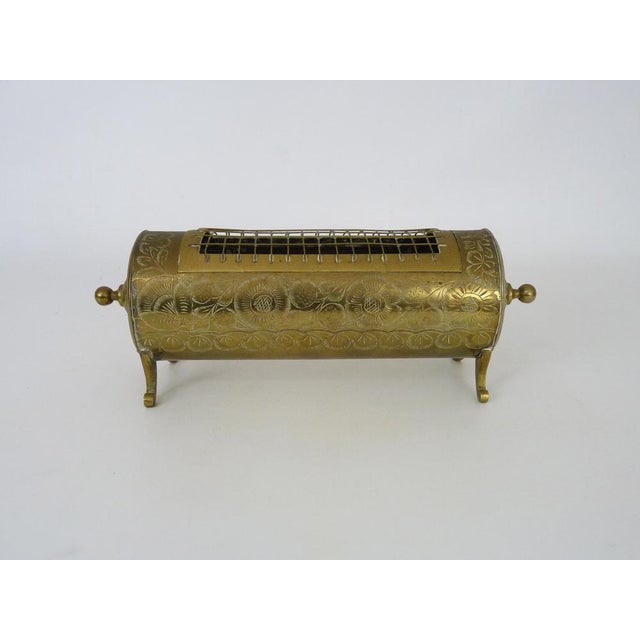 India. Burning Brass Perfume Engraved 1960s Very beautiful old burner-parfum or brass censer made in India in the 60s....