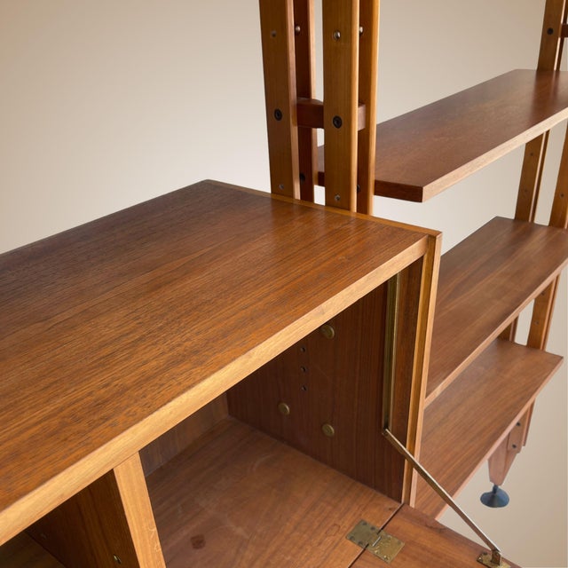 LB7 Modular Bookcase from Franco Albini, Italy, 1960s For Sale - Image 15 of 18