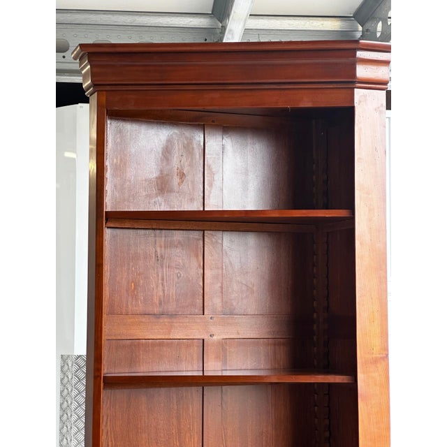 1920s Corner Bookcase in Cherry Wood, 1920s For Sale - Image 5 of 18